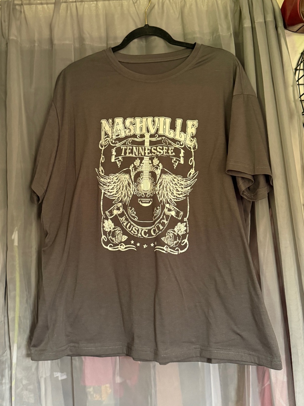 Nashville Tennessee Graphic Tee - Gray